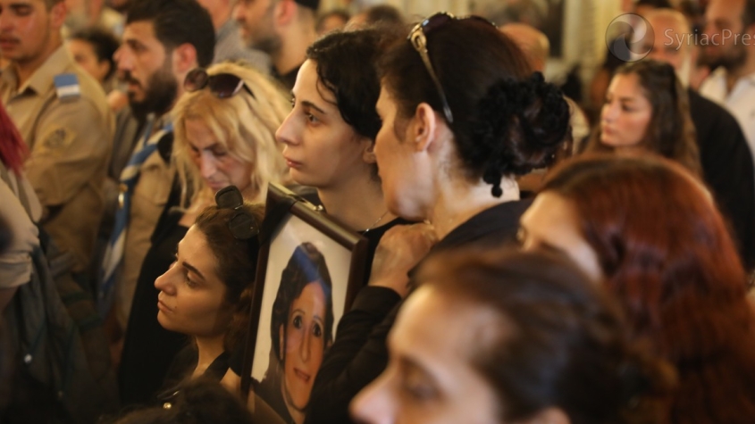 Şam’daki kilise saldırısında ölenler defnedildi: Failler bulunsun